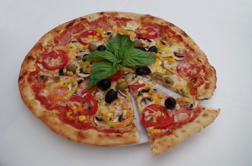 Delicious pizza like that offered by the best pizzerias in Ireland.